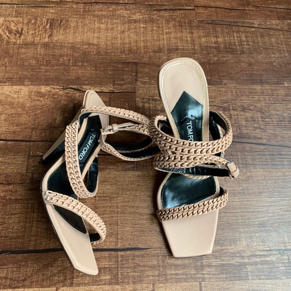 Tom Ford woven strappy fiber open toe tan sandals - Picture 12 of 16